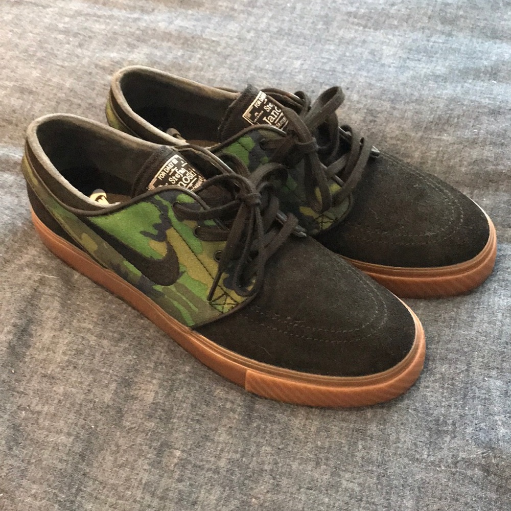 NEW Nike SB Stefan Janoski LE  - 9